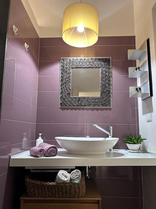Elegante Appartamento Privato In Palazzo Storico Del XVIII - Pieno Centro Nicosia Luaran gambar