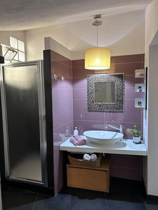 Elegante Appartamento Privato In Palazzo Storico Del XVIII - Pieno Centro Nicosia Luaran gambar