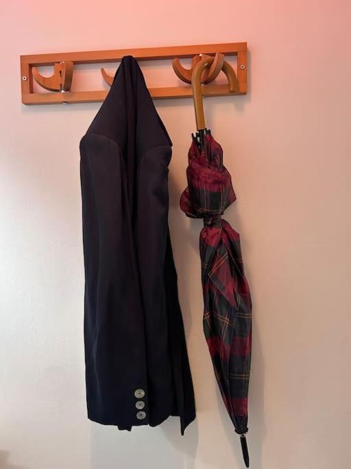 Elegante Appartamento Privato In Palazzo Storico Del XVIII - Pieno Centro Nicosia Luaran gambar